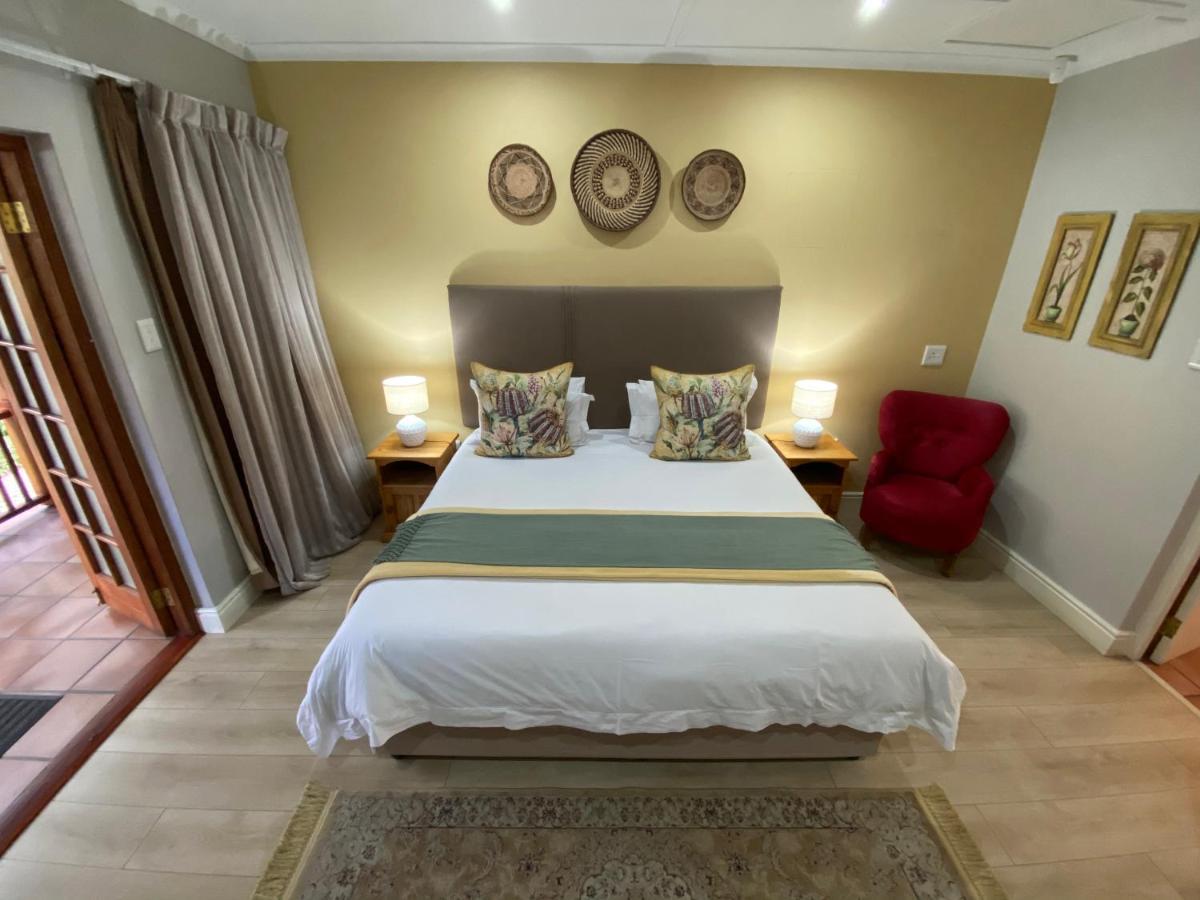 88 Baron Van Reede Guesthouse Oudtshoorn Dış mekan fotoğraf