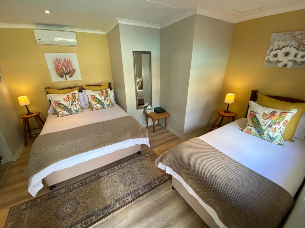 88 Baron Van Reede Guesthouse Oudtshoorn Dış mekan fotoğraf